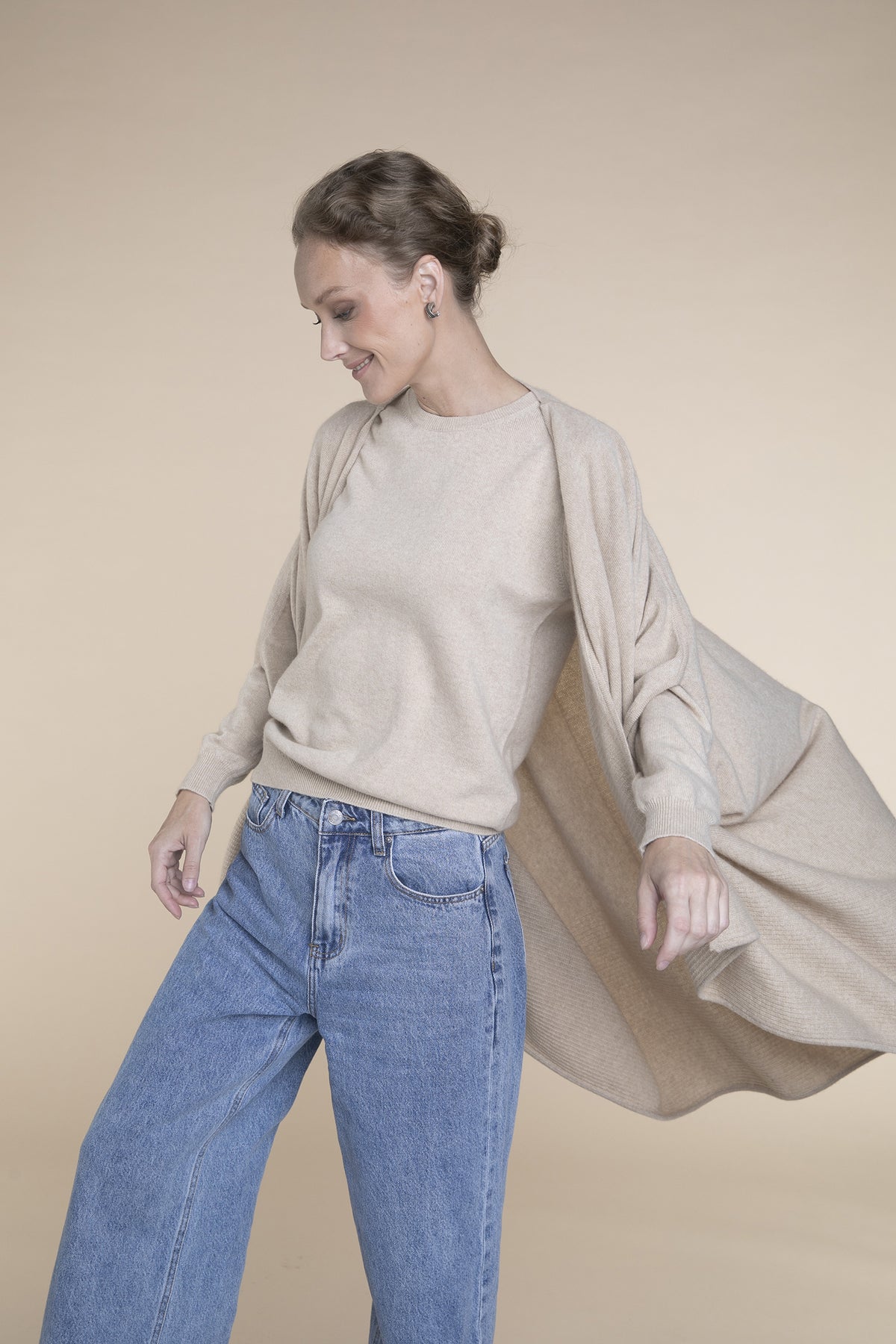 Asymetrický dlouhý cardigan