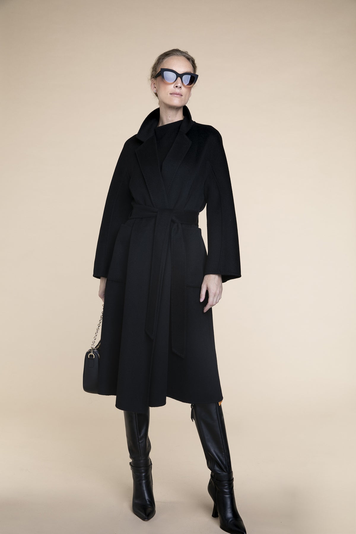 Černý kabát Black Lady