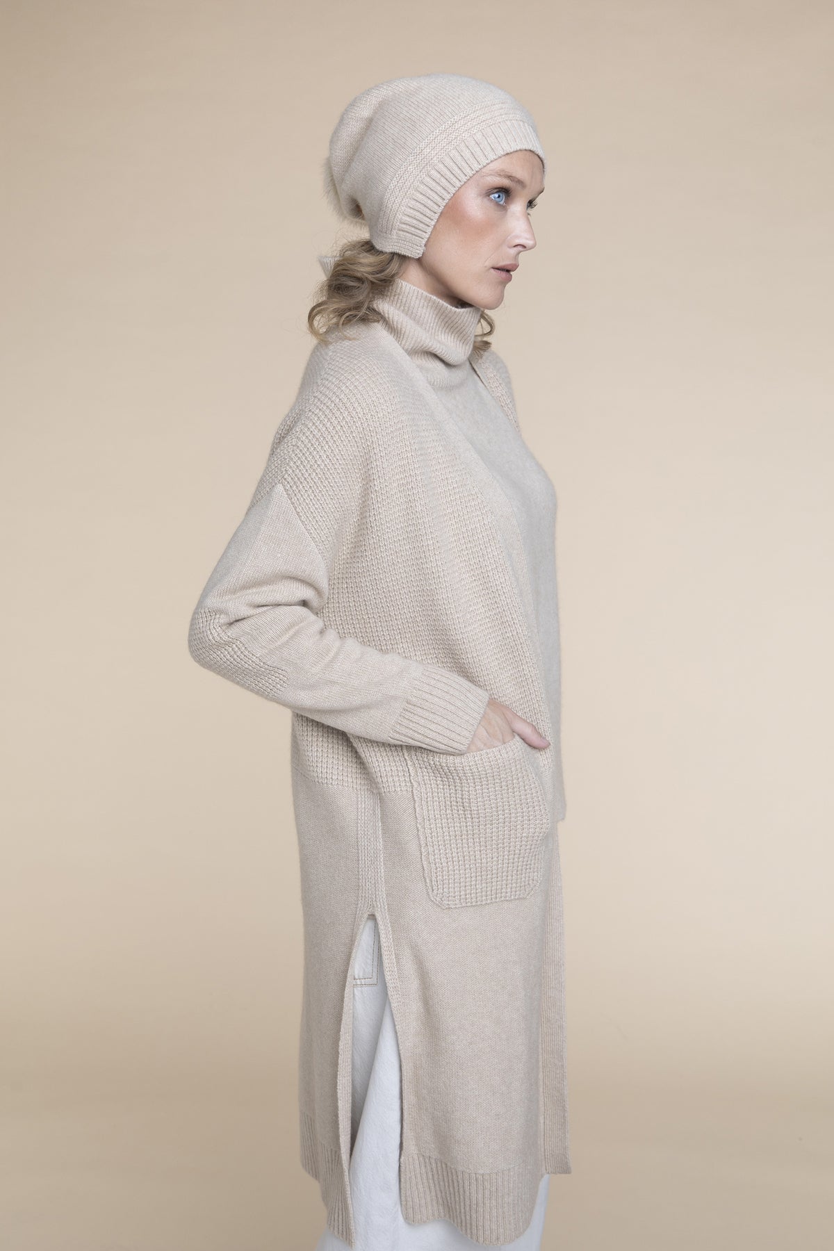 Dlouhý podzimní cardigan