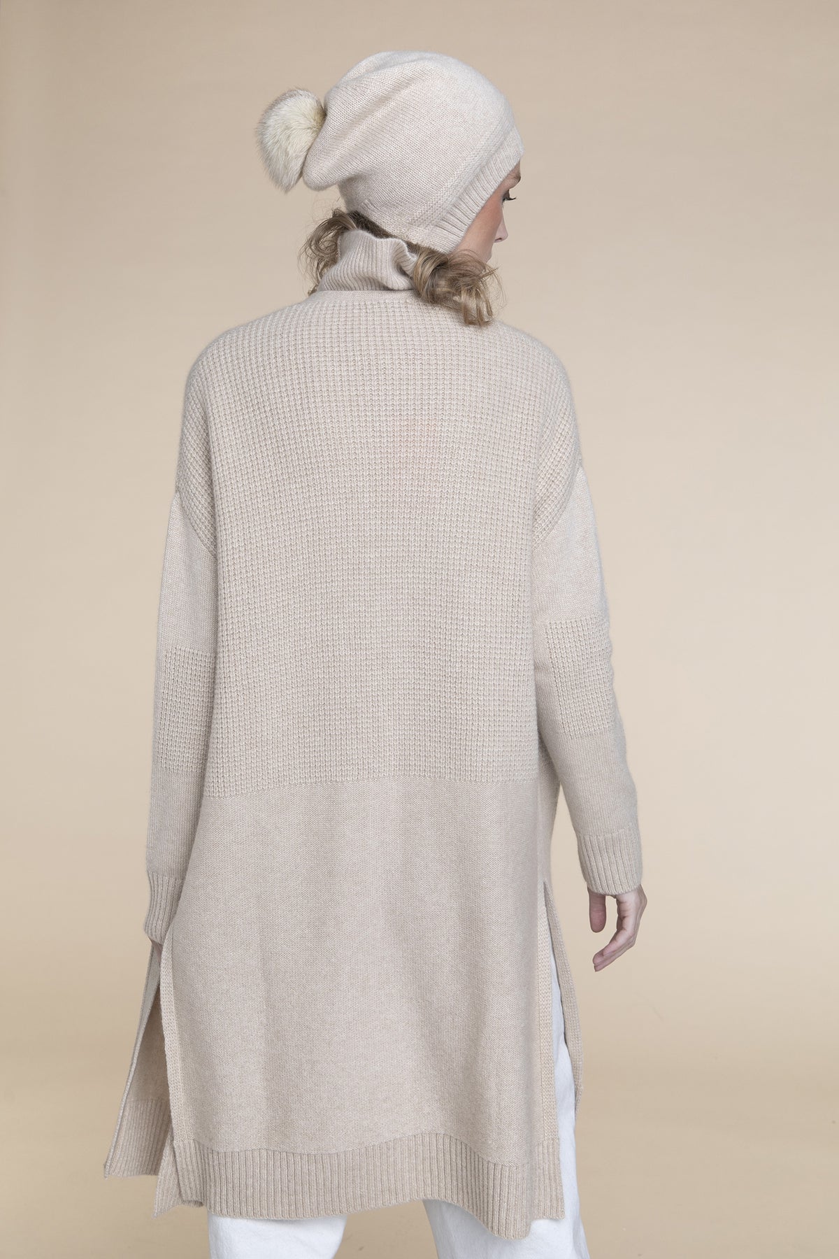 Dlouhý podzimní cardigan
